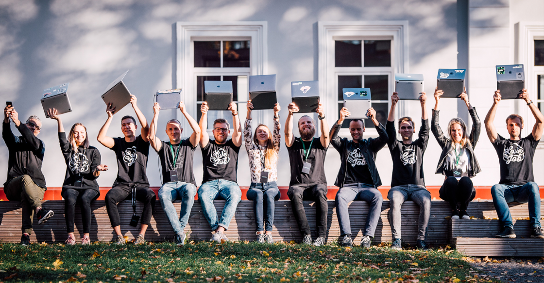 Dynamic Content and Social Media Blocks