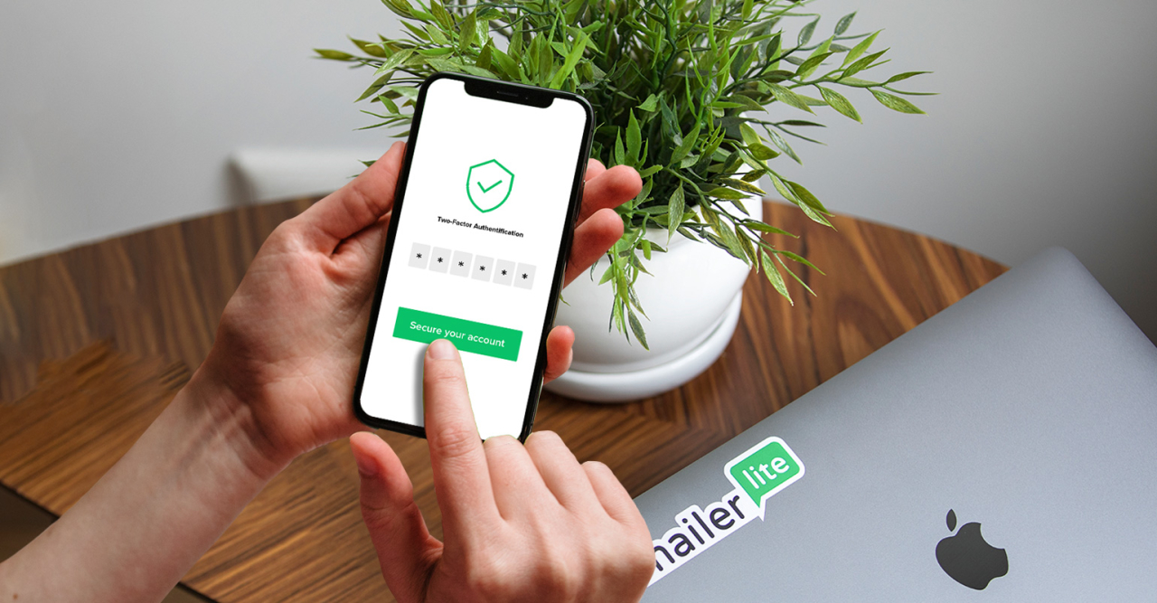 How to design a winning newsletter header