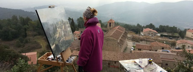 'Territori', l'exposició de Núria Riba que es pot veure al vestíbul del Teatre de l'Aurora