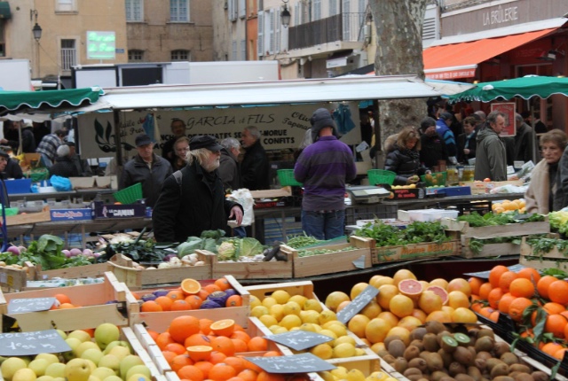 Perfectly Provence Travel Lifestyle Magazine