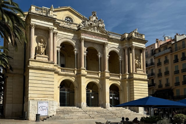 Perfectly Provence Travel Lifestyle Magazine