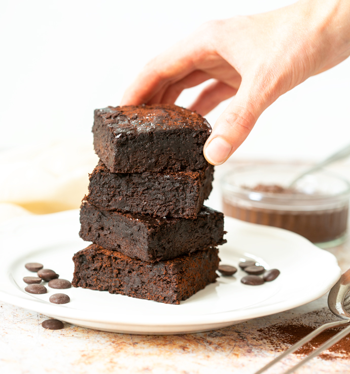 3-ingredient nutella brownies.