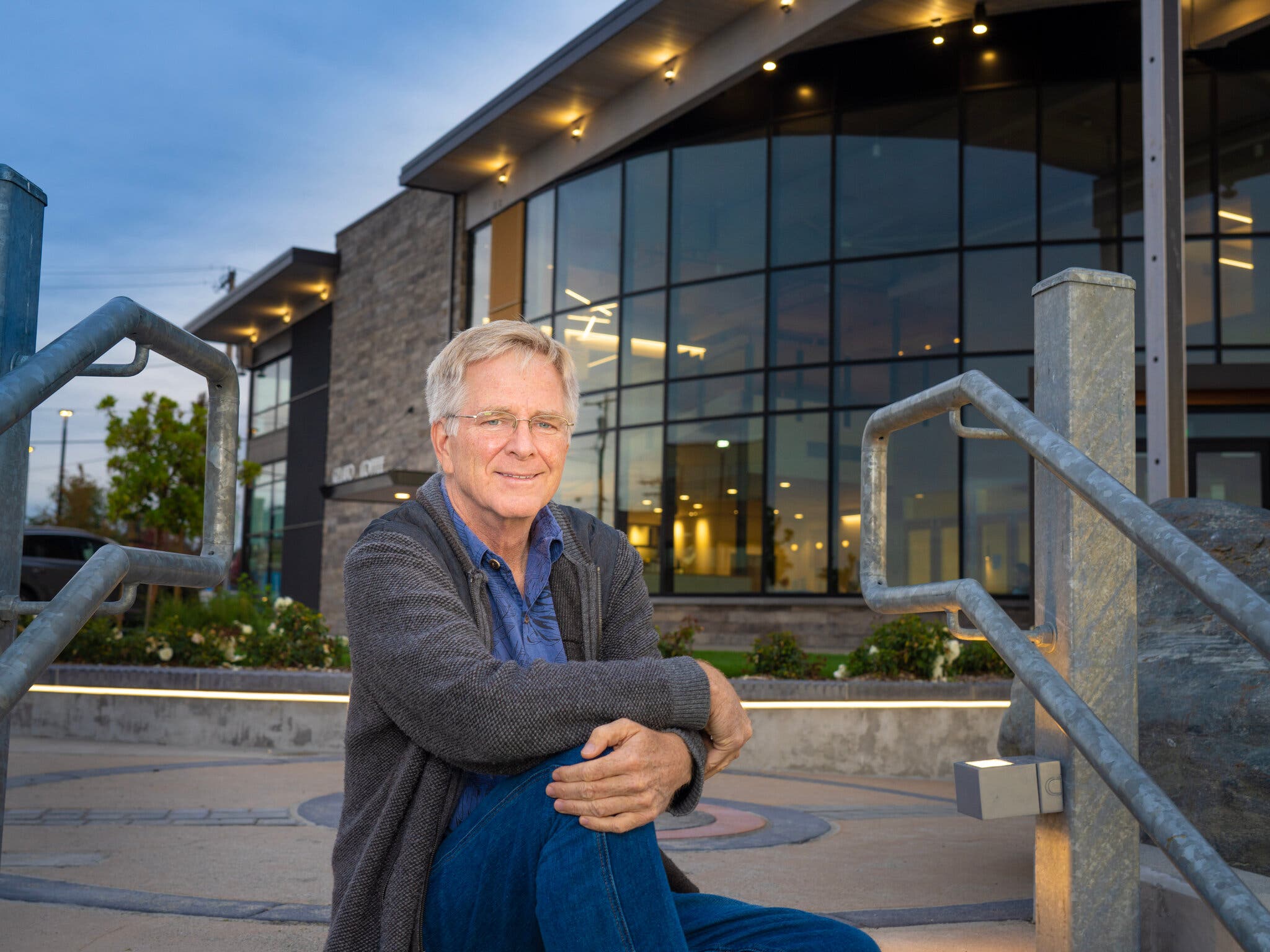 Paris café, Joann Pai for The New York Times