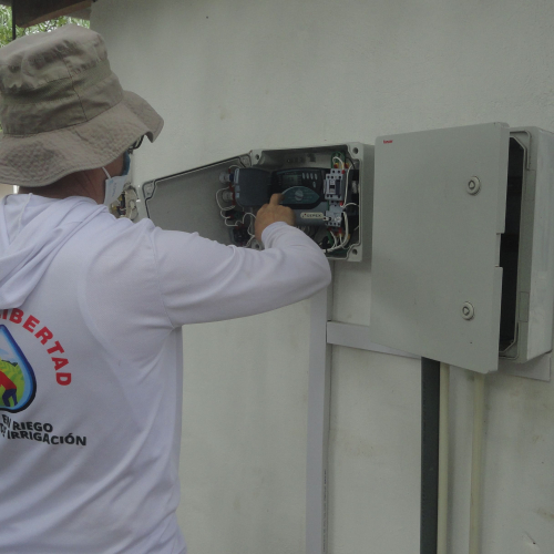 RIEGO LIBERTAD PROYECTO REDROVAN COLONCHE PALMAR BARANDUA SANTA ELENA SALINAS CULTIVO AGRICULTOR