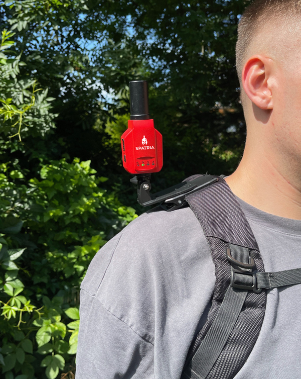 SPATRIA IMUBox 300 (APOGEO) - mały i lekki, na ubraniu, w uchwycie i na tyczce