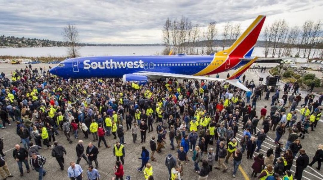 Boeing Recognized by GUINNESS WORLD RECORDS for 10,000th 737